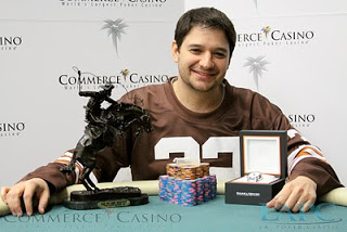 oooh, a watch.  ohh, a horse!